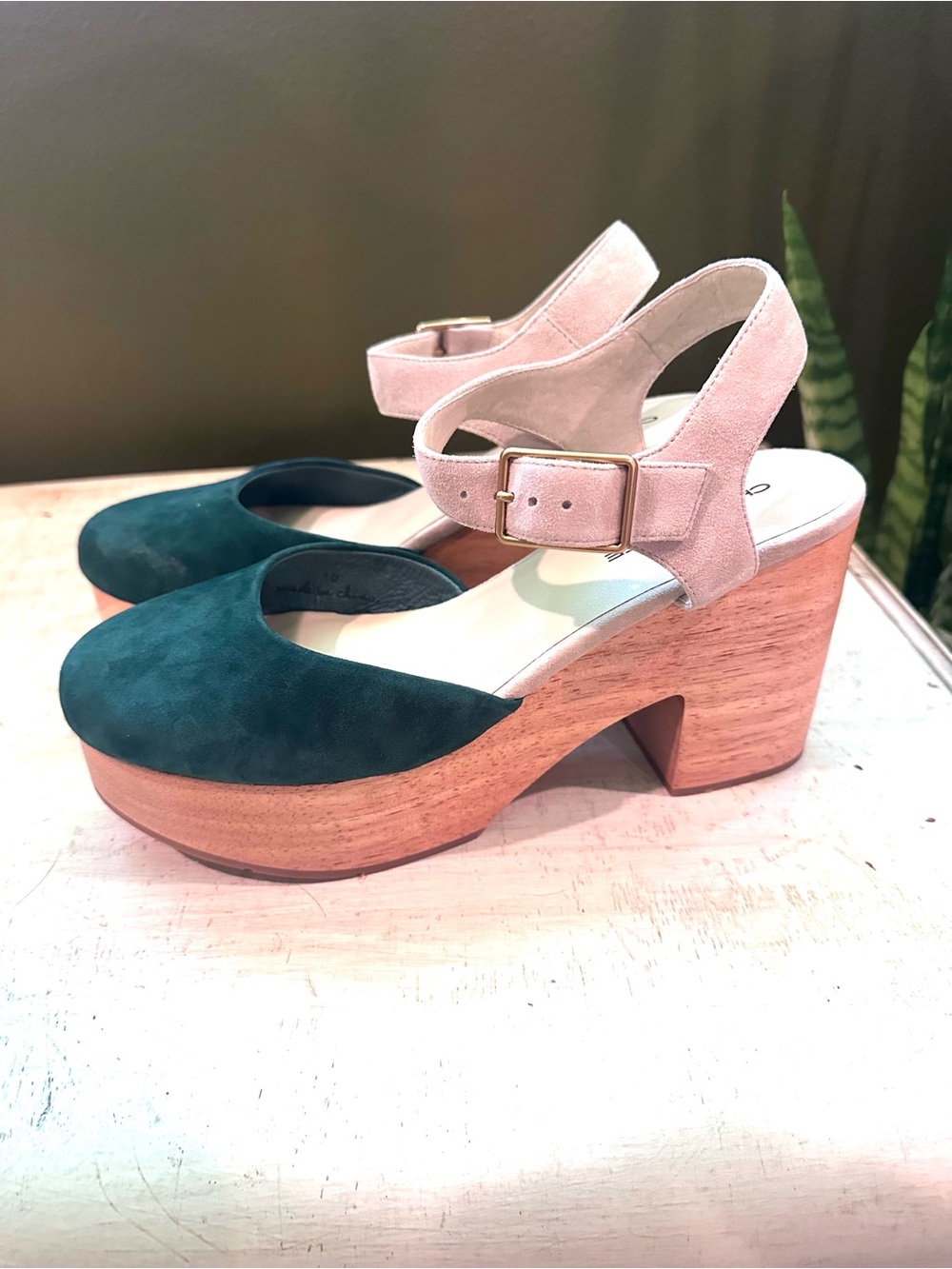 Charlotte Stone Emerald Suede Platform Sandals with Cream Ankle Strap - Picture 2 of 3